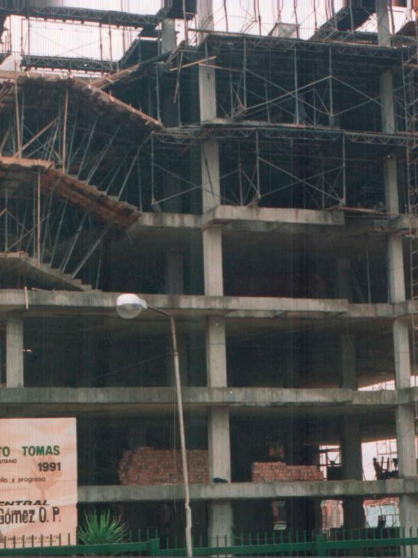 Construccion Biblioteca Central Fray Luis J Torres Gomez OP-1991